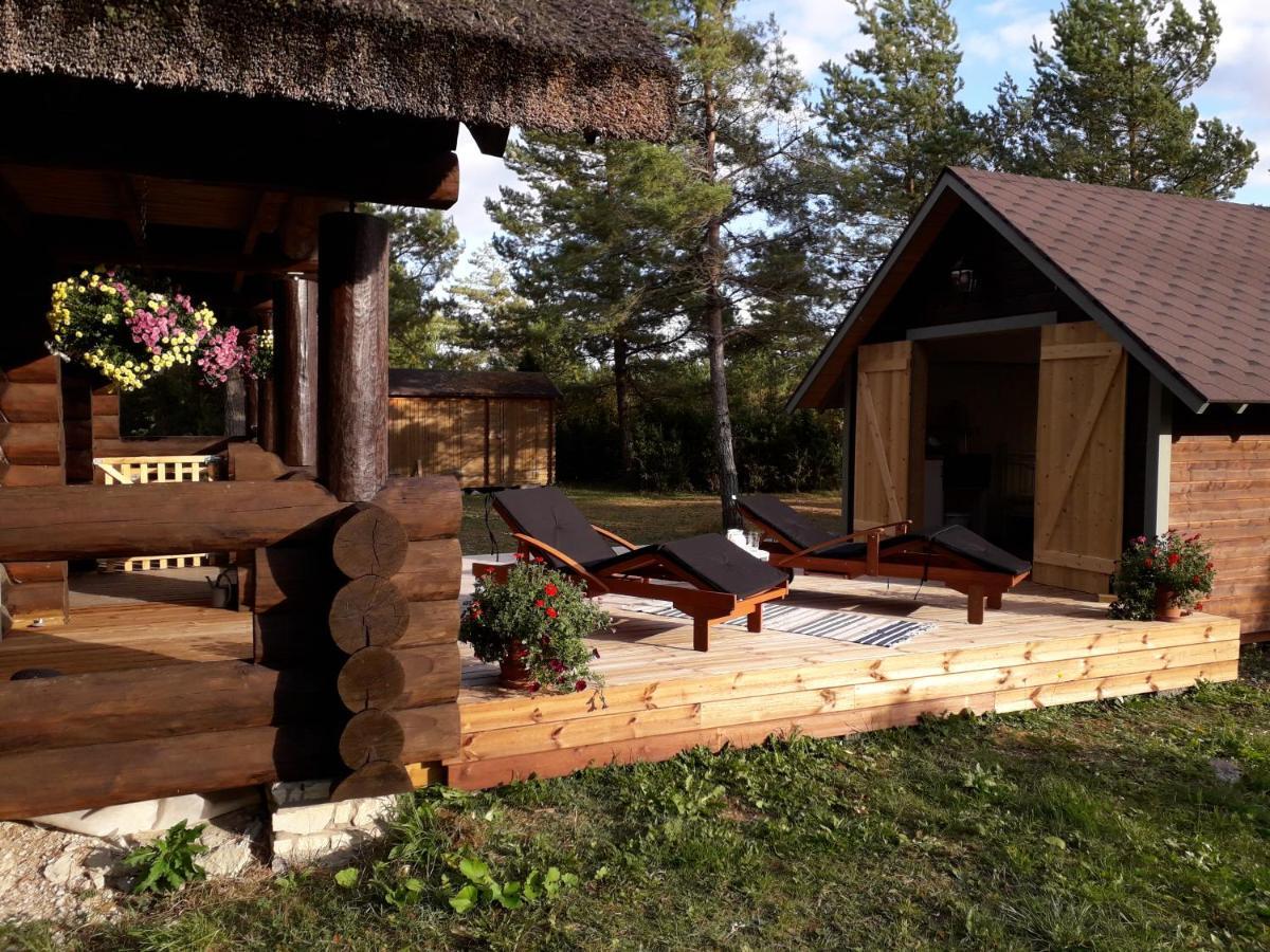 Paehkli Seaside Cottage With Cozy Outdoor Patio Koiguste Ngoại thất bức ảnh